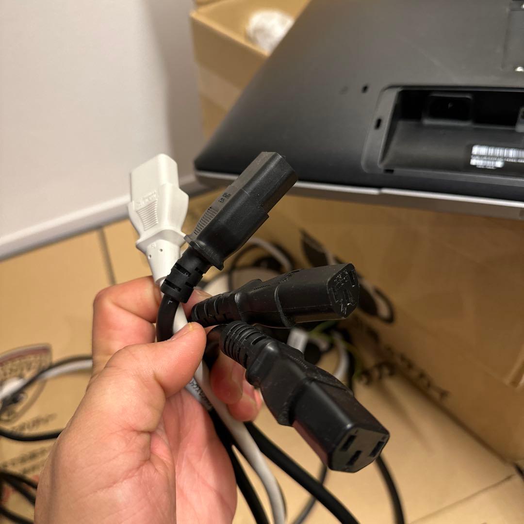 DELL ディスプレイモニター本体 pcモニター 4台セット