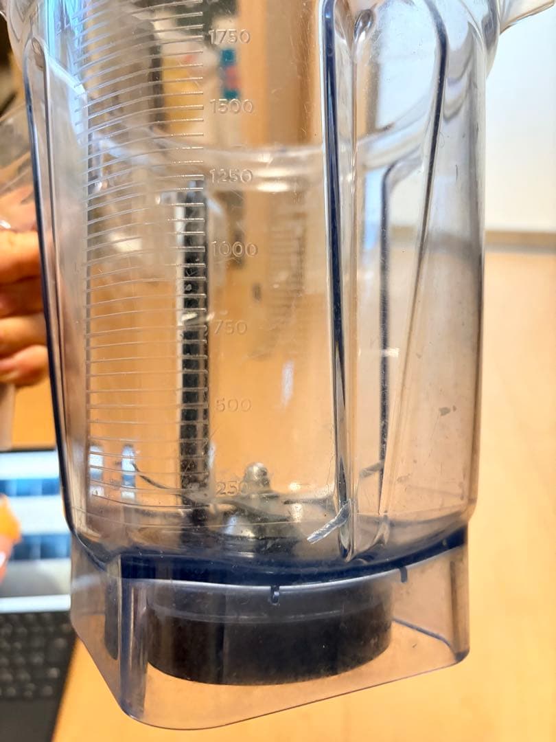 vitamix v1200i スマートモデル　 ブラック