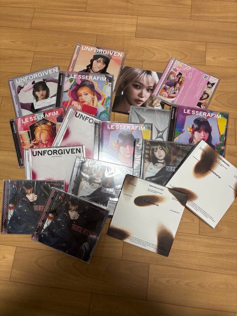 LESSERAFIM トレーディングカードセット