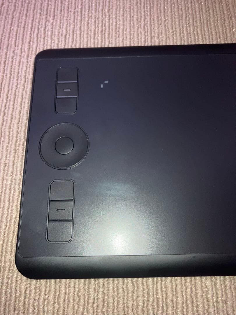 Wacom Intuos Pro ペンタブレット 本体　S