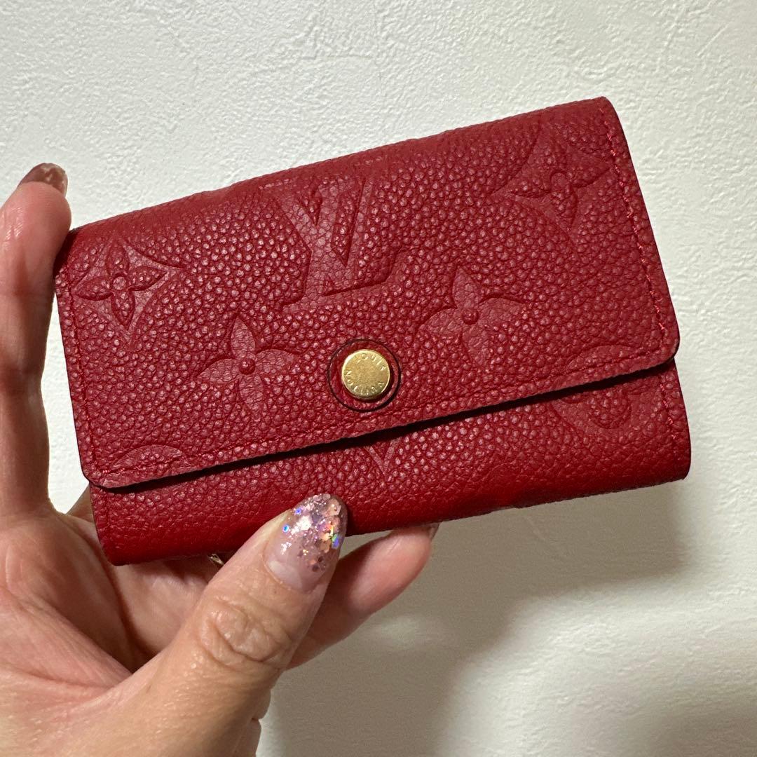 ルイヴィトン　LOUIS VUITTON 赤　キーケース　６連　箱付き　レッド
