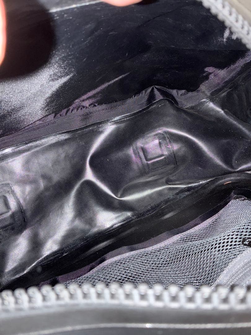 美品 patagonia SP17 ストームフロントスリング ブラック