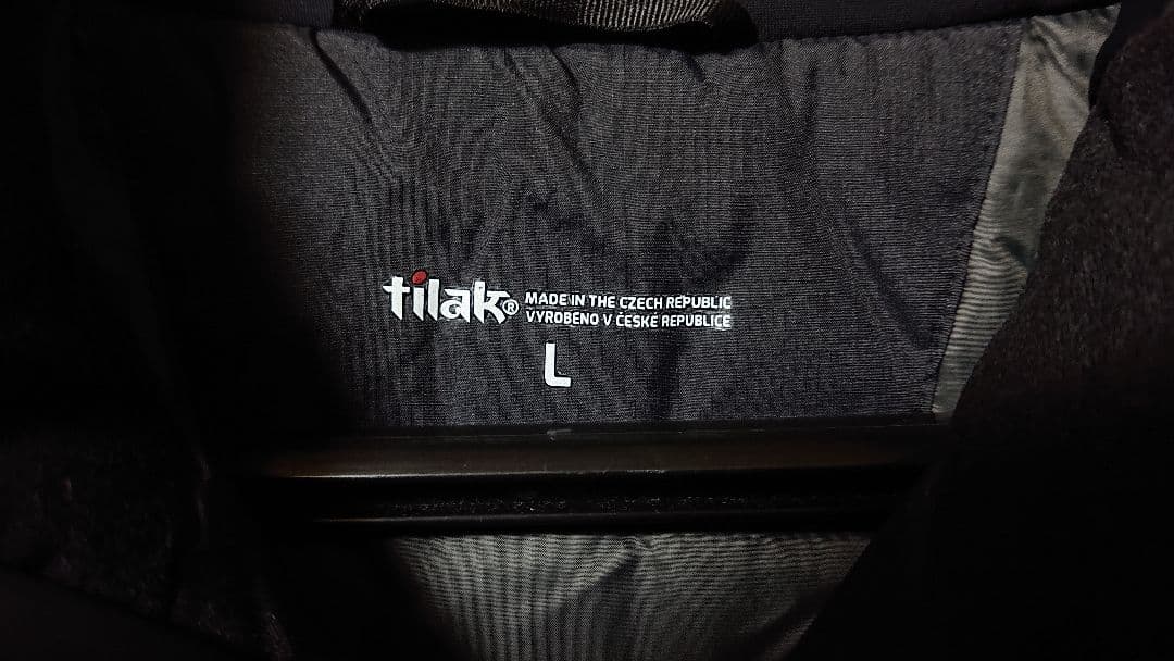 tilak ティラック　スバルバードジャケット