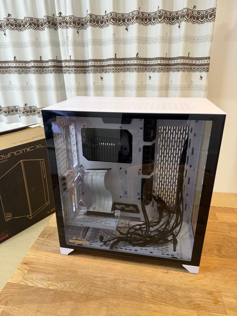 PCケース LIAN LI O11 DYNAMIC XL-W GPU縦置キット付