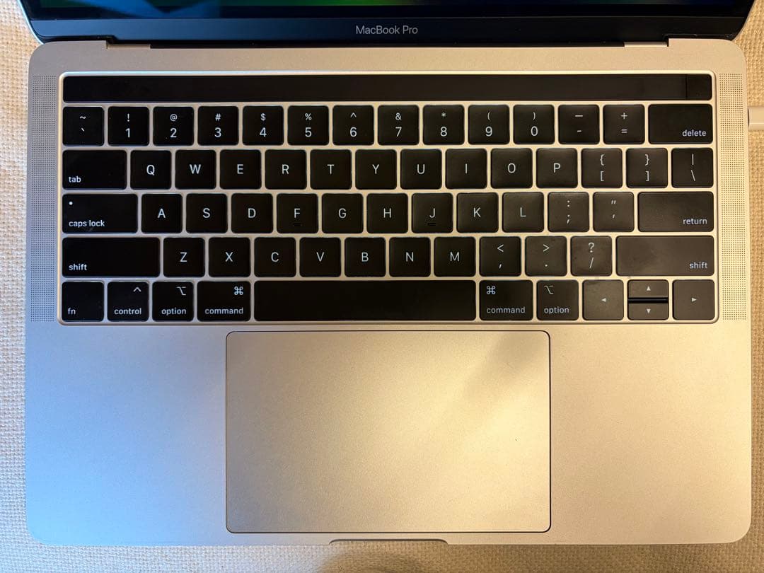 MacBook Pro 13inch 2018 8GB/250GB US配列