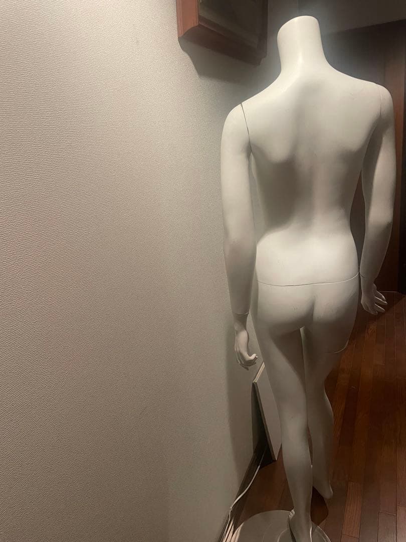 ホワイト 女性用マネキン
