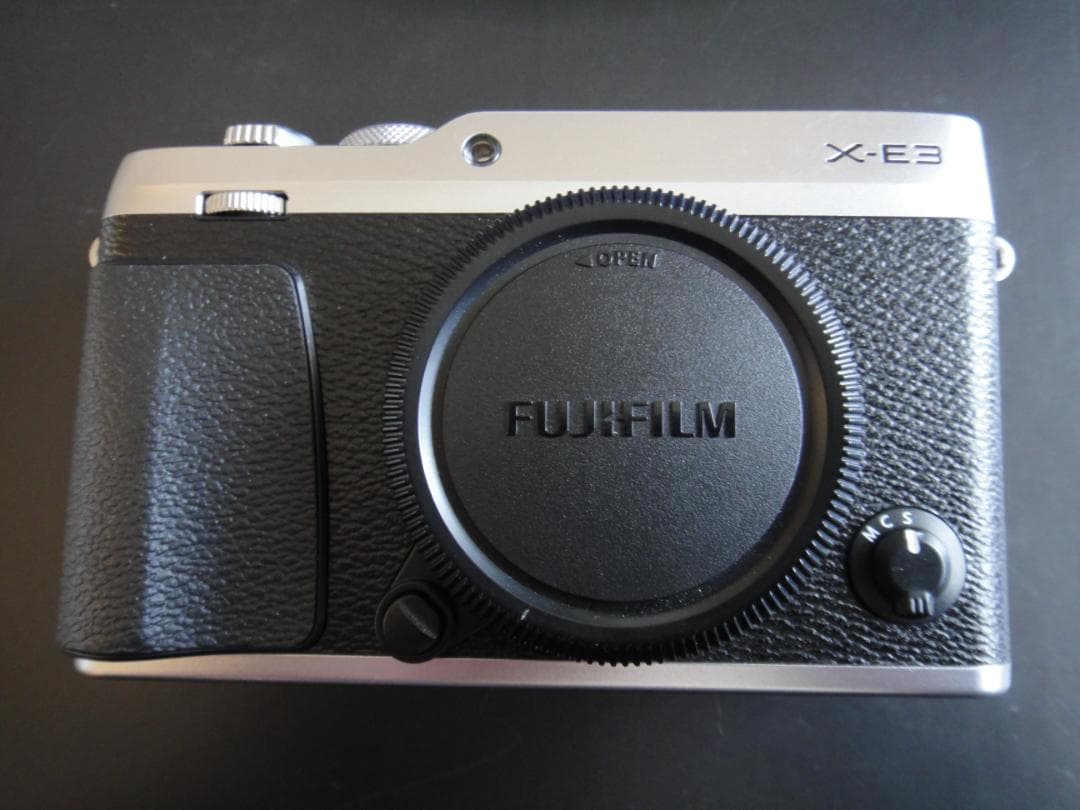 FUJIFILM フジフィルム X-E3