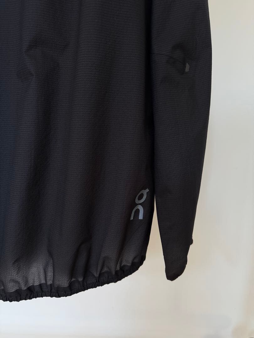 on オン ウルトラジャケット