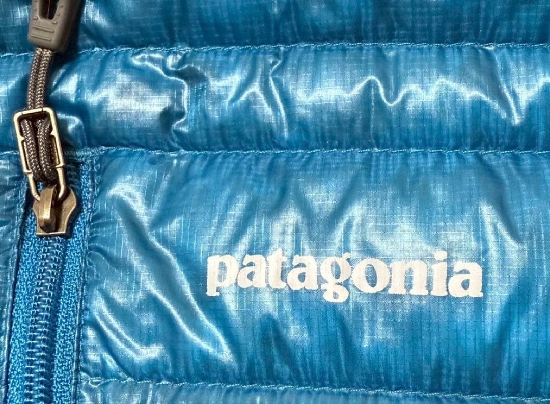 【美品】Patagonia ウルトラダウンジャケット　SizeS ブルー