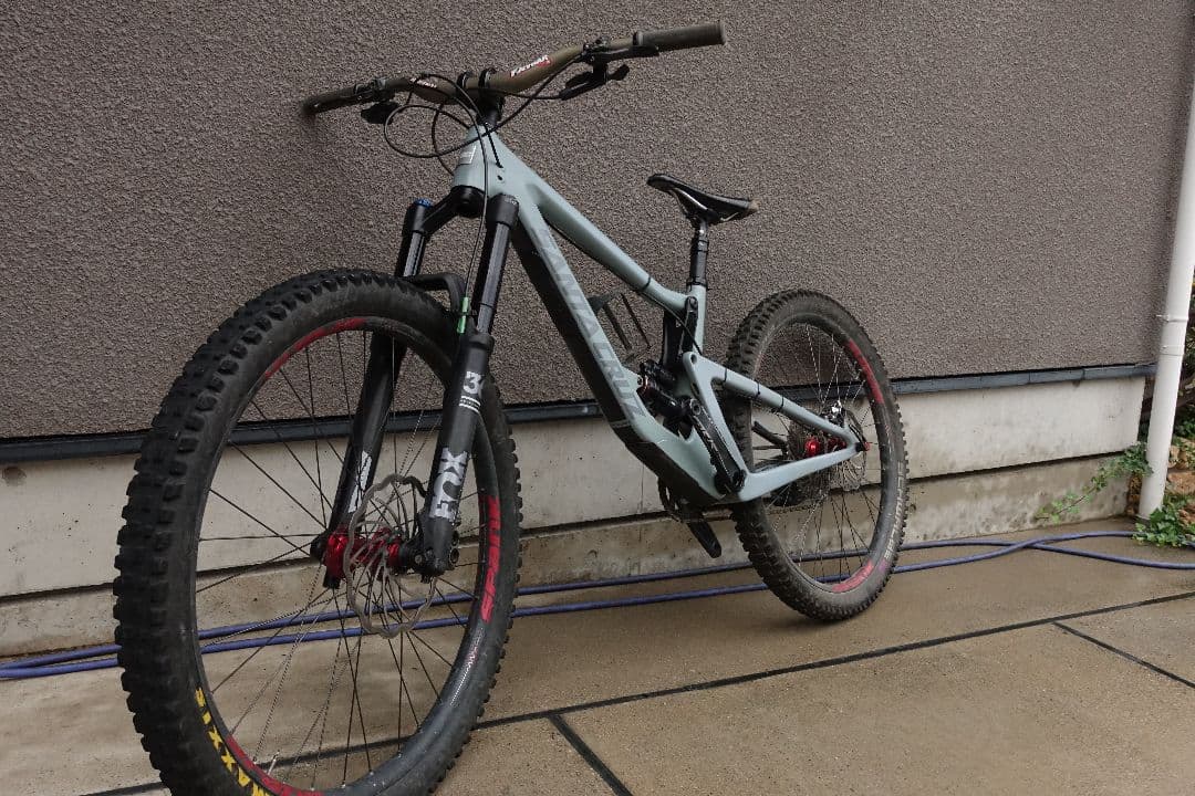 SANTACRUZ　bronson 完成車　mtb マウンテンバイク