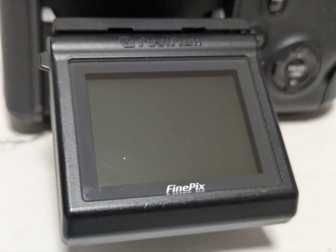 ② FUJIFILM　FinePix S9000　CFカード付き　単三電池稼働