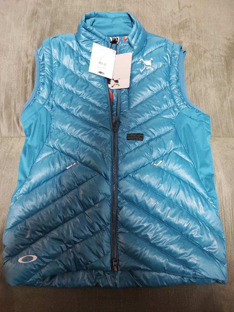 な*様 Oakley　ダウン　新品未使用