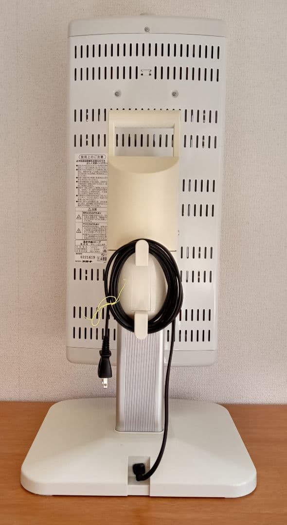 CORONA コロナ、遠赤外線暖房機コアヒート