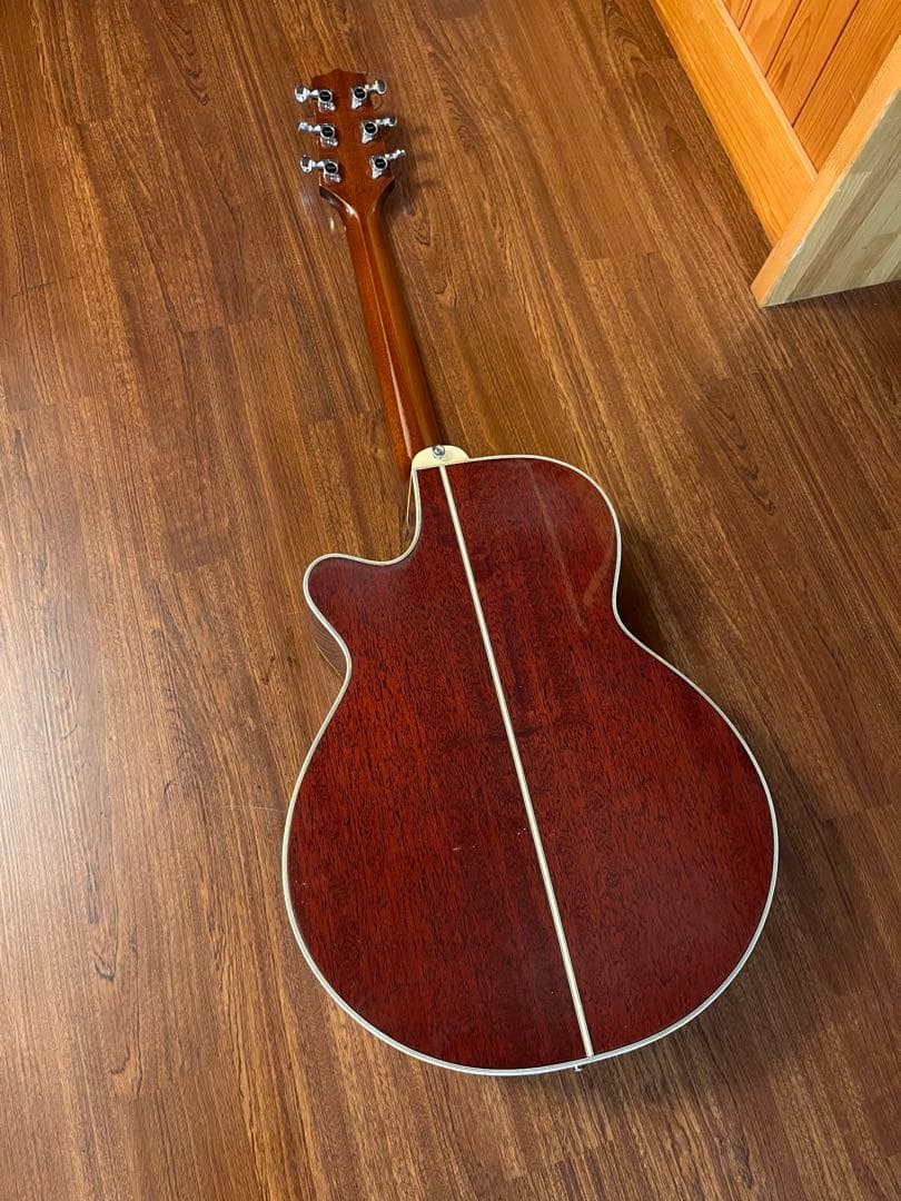 Takamine エレアコ PT-106