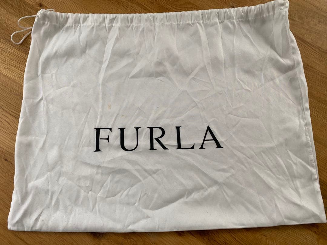 【TB★ページ】美品　FURLA タリアサッチェル　ハンドバッグ