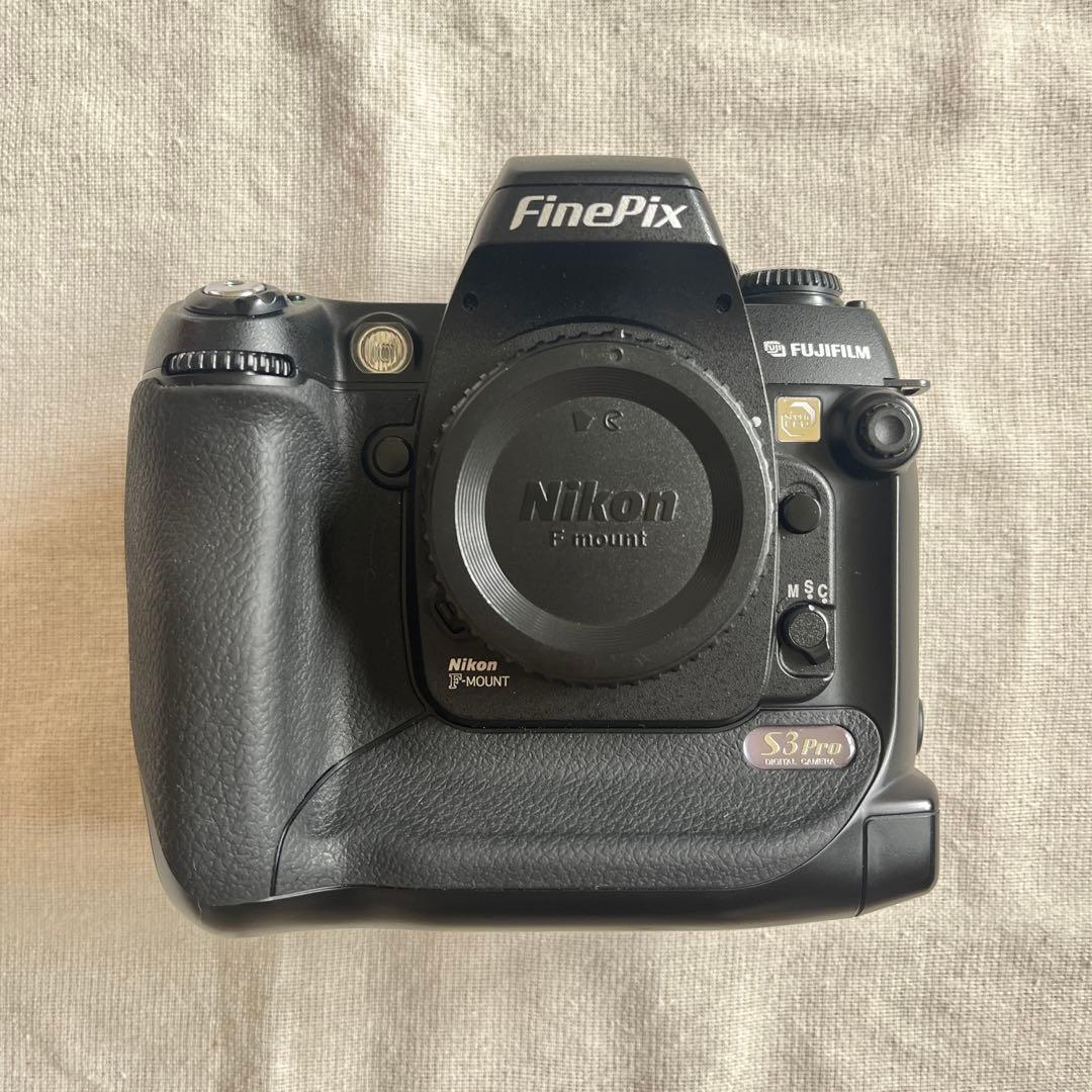 ふ*ー様 ［FUJI × Nikon］FinePix S3 Pro