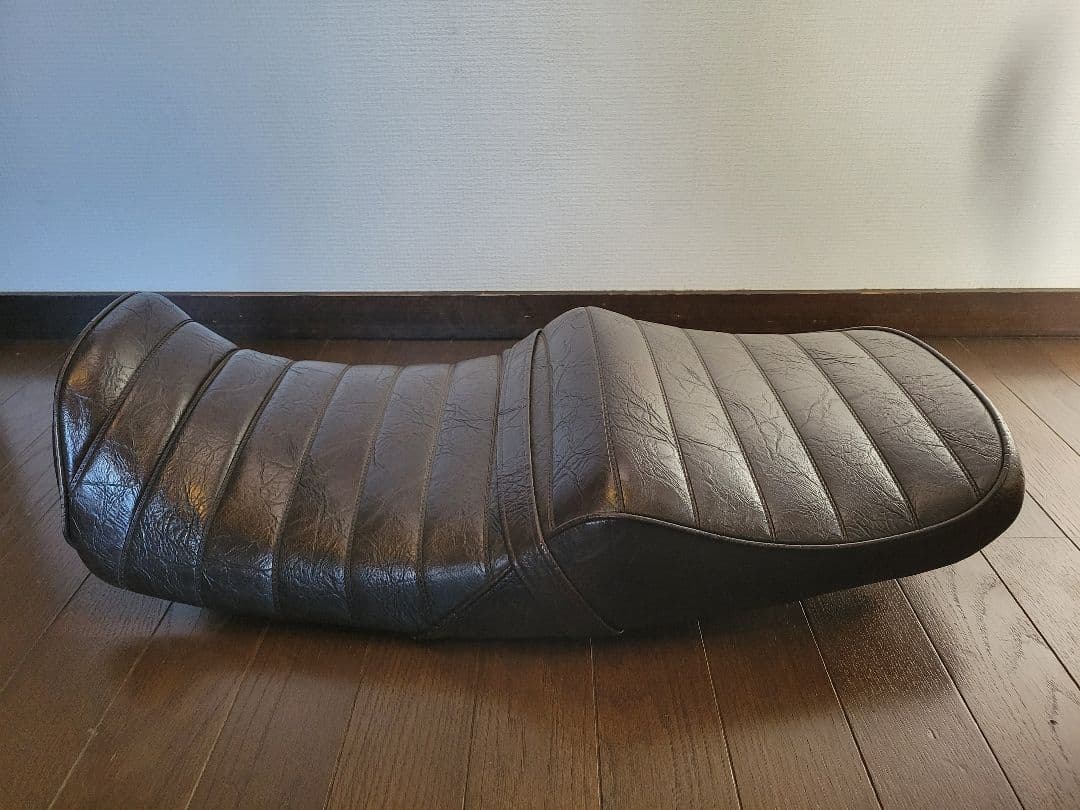 荒*司様 XJR1200　1300 バイクシート 合成皮革 ブラウン千葉