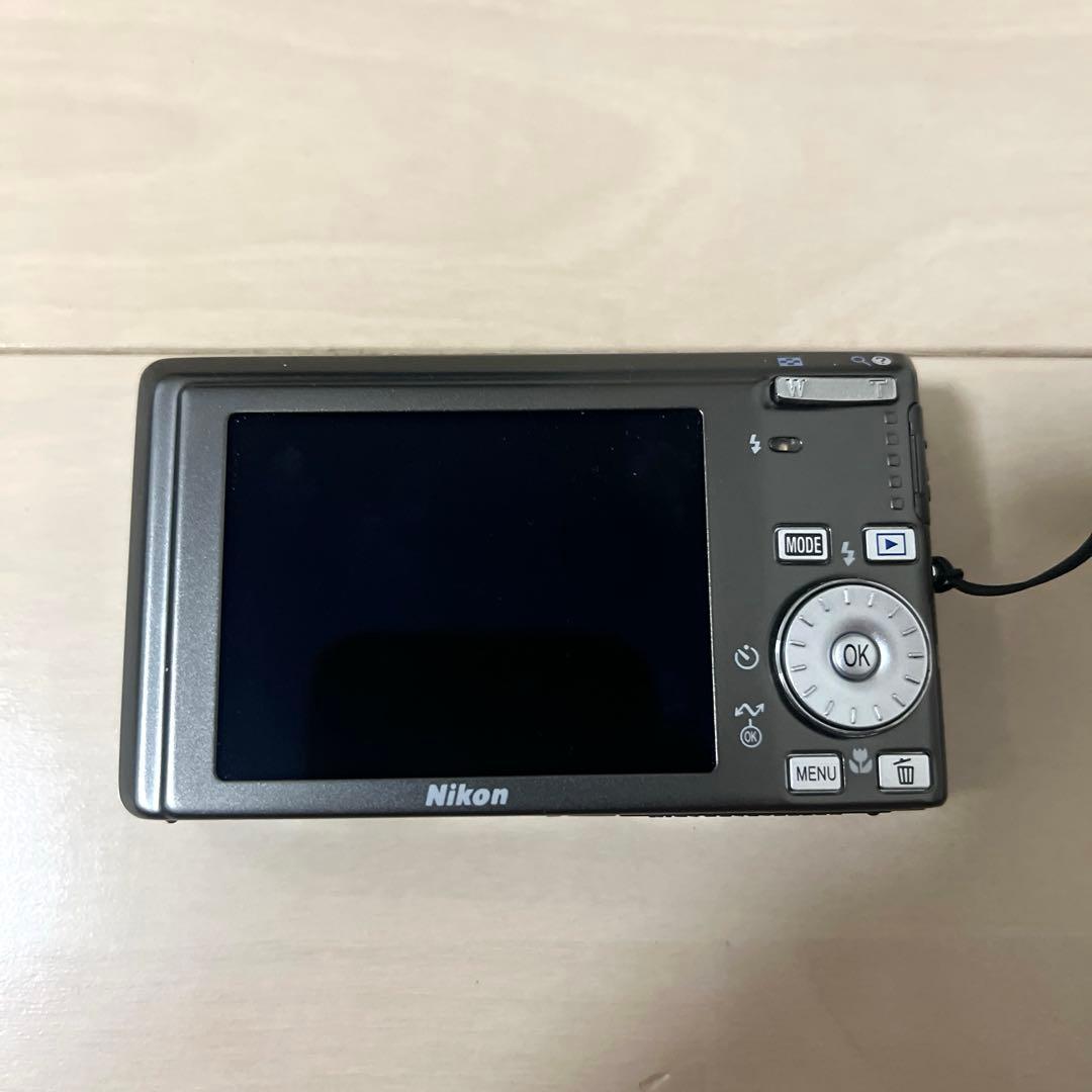 Nikon COOLPIX S500 コンパクトデジタルカメラ 充電器付き