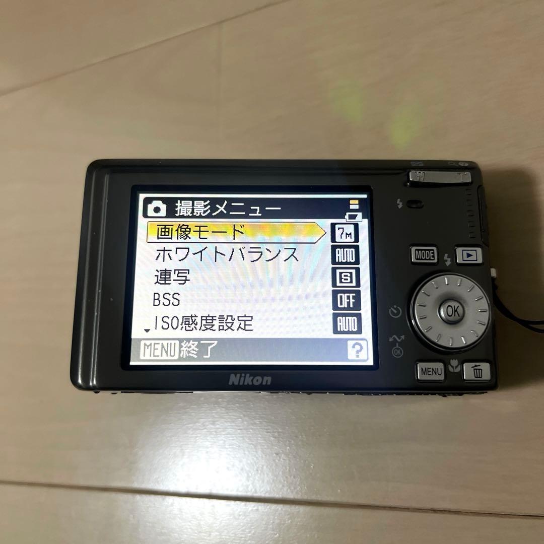 Nikon COOLPIX S500 コンパクトデジタルカメラ 充電器付き