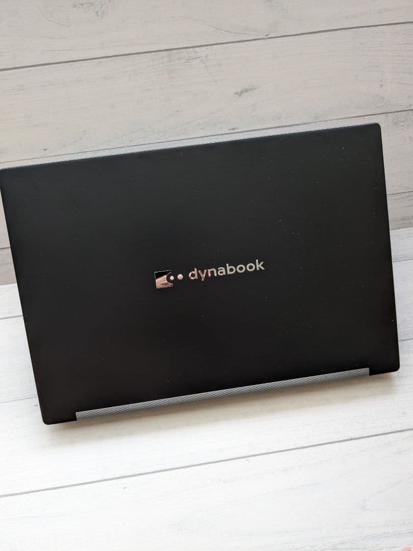 ⑨ Dynabook G83/HS 16GB 1TB Office