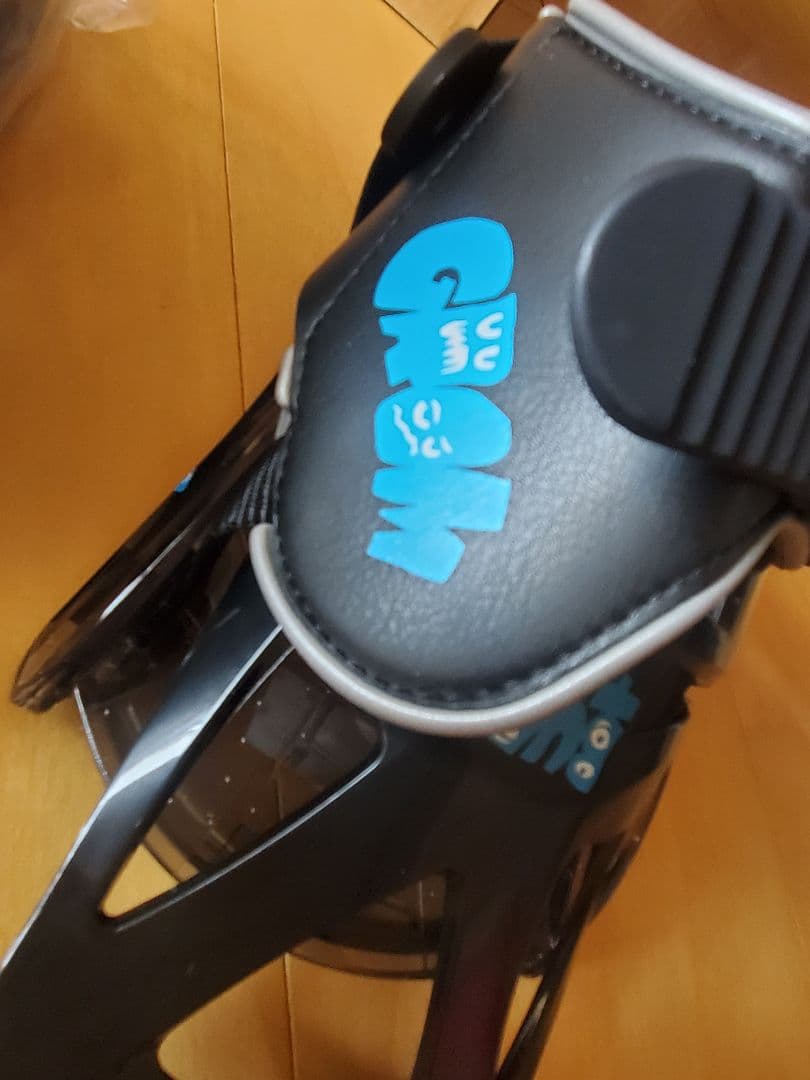 キッズ Burton ミニグロム ディスク スノーボードバインディング