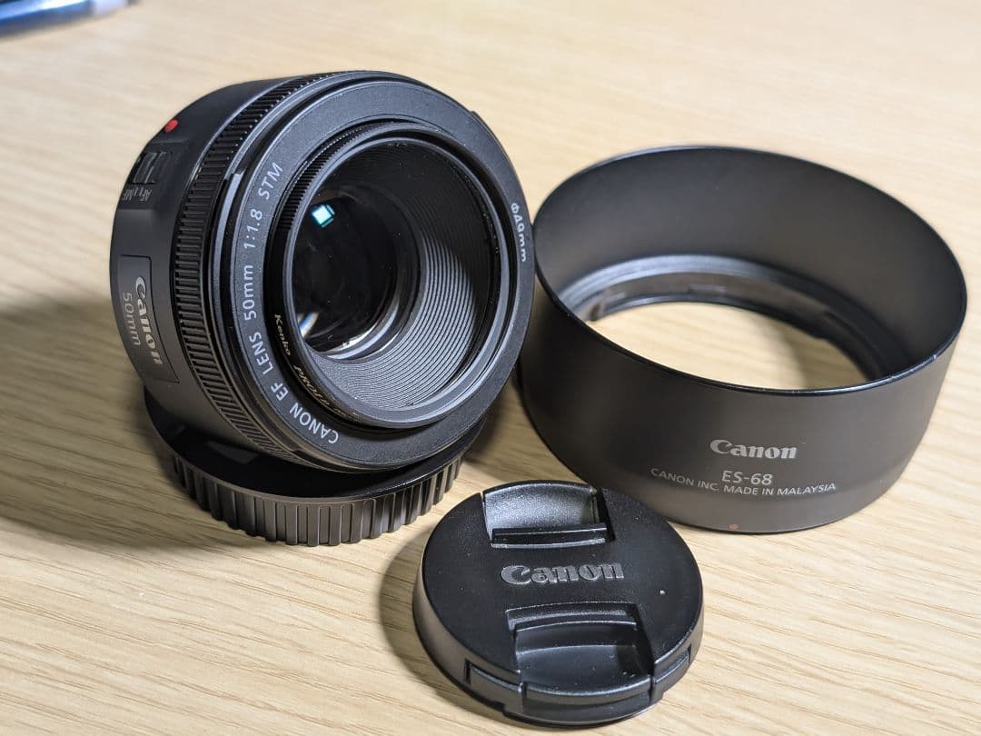 【美品】Canon 50mm f1.8 レンズ ES-68付