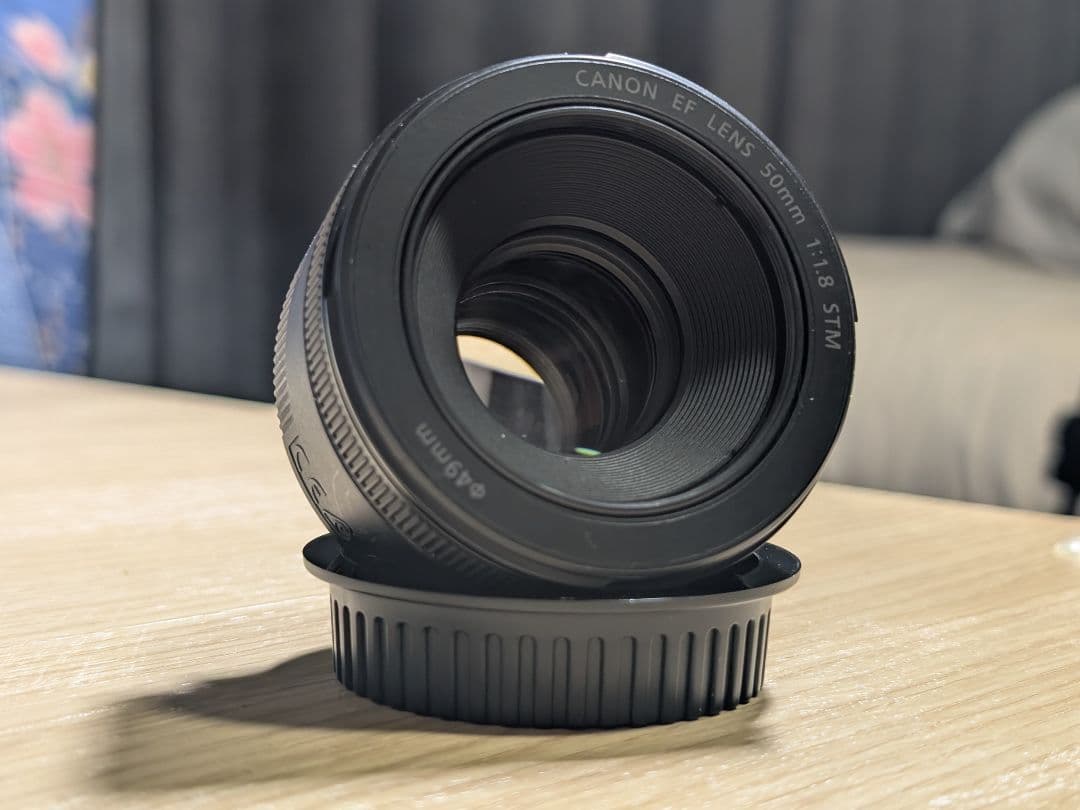 【美品】Canon 50mm f1.8 レンズ ES-68付