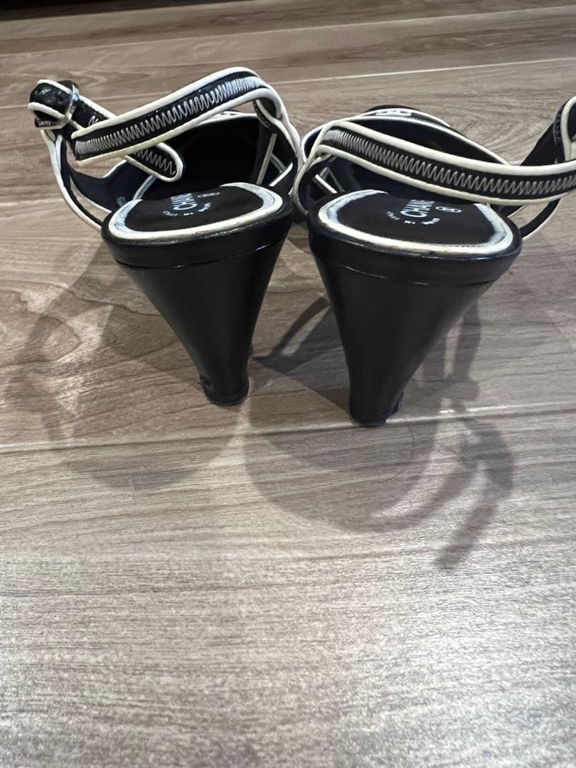 CHANEL ブラック スリングバックパンプス