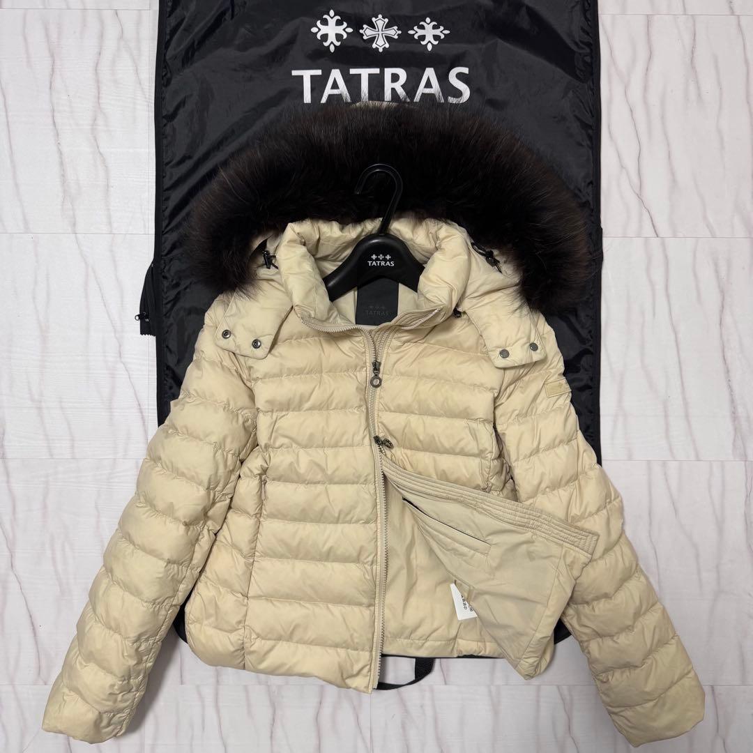 XL✨22年タグ付 タトラス 全面ナイロン ヴァレナ ダウンジャケット ファー