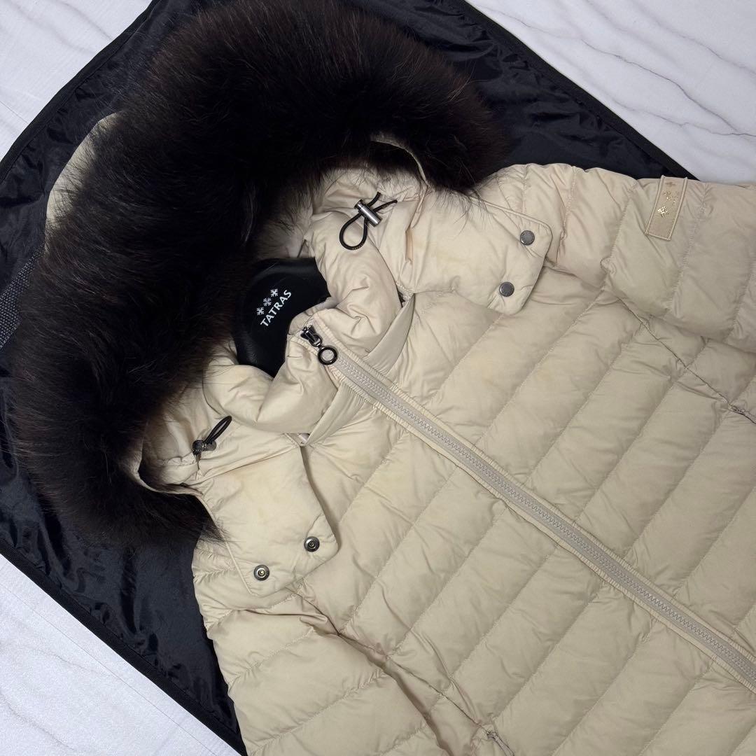 XL✨22年タグ付 タトラス 全面ナイロン ヴァレナ ダウンジャケット ファー