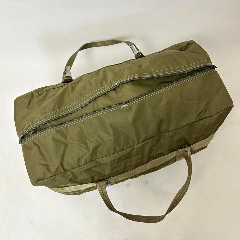 ま*さ様 【希少】フランス軍 AERAZUR パラシュートバッグ 65L 金属製