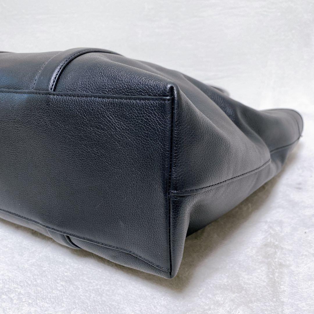 美品　COACHコーチ　メトロポリタン　トートバッグ　レザー　オールブラック　黒