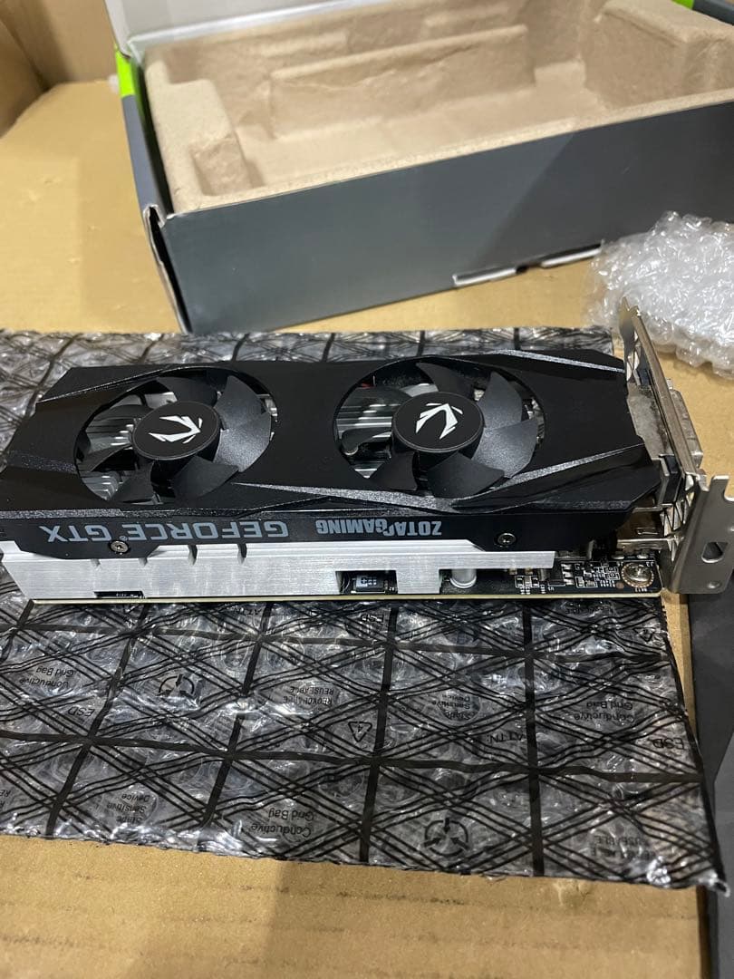 ZOTAC GeForce GTX 1650 グラフィックスボード