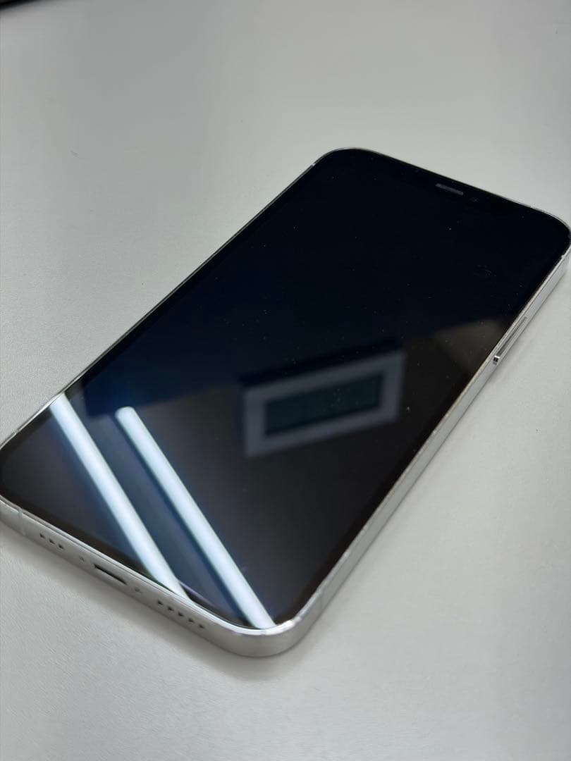 【美品】iPhone12Pro 512GB シルバー／動作良好・89％ 本体のみ