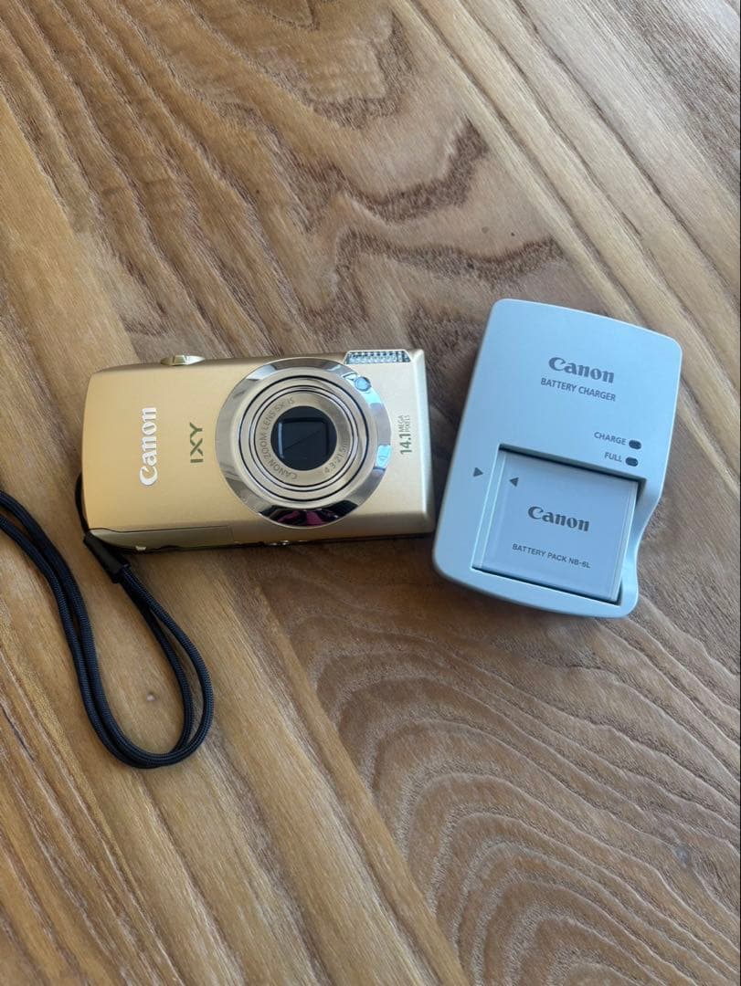 【完動品】Canon IXY 10S コンパクトデジタルカメラ 動作確認済み