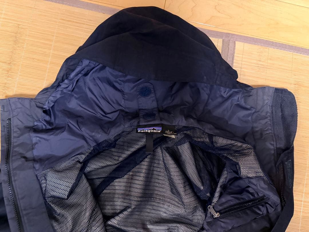 るー　02s Patagonia ストームジャケット　Lサイズ　紺×灰