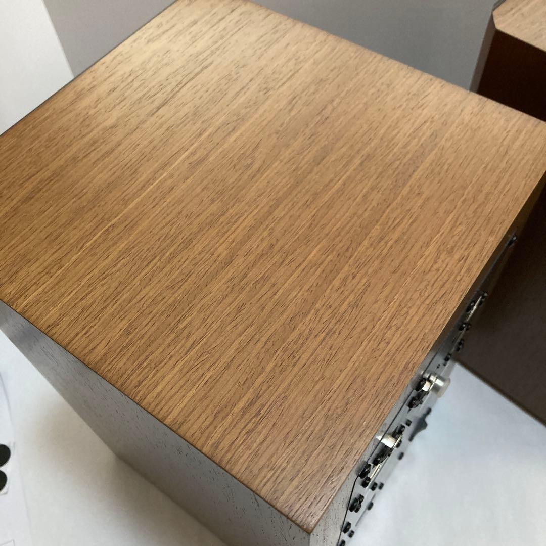 JBL 4305P パワードスタジオモニタースピーカー