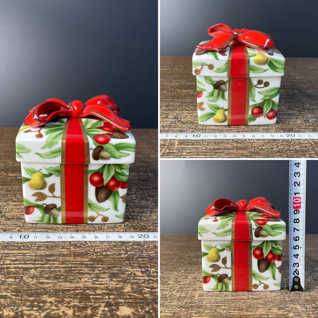 美品 Tiffany&Co. ティファニー ホリデー 陶器製 小物入れ E-5