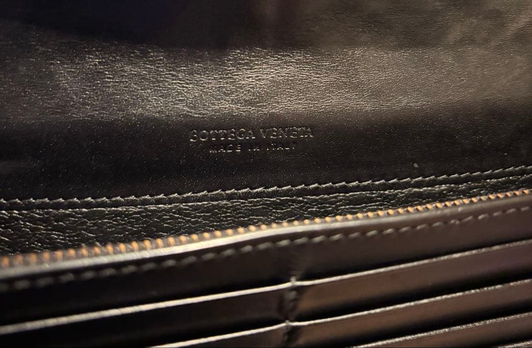 【Bottega Veneta】長財布　※箱付き