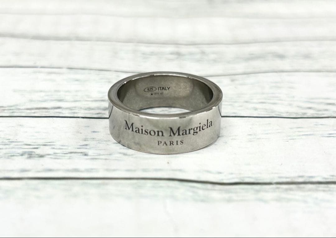 メゾンマルジェラ SM1UQ0082 メタルカラーロゴリング 21号　6952