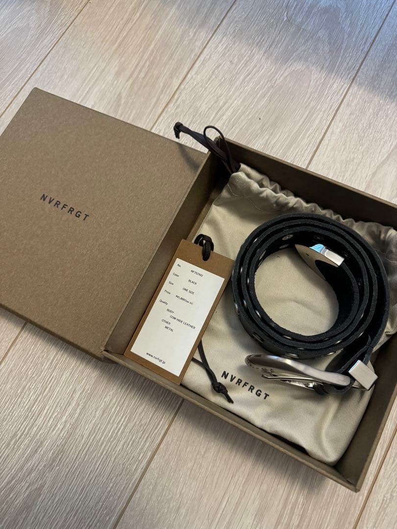 定価41800円/NVRFRGT 4c STUDDED LEATHER BELT