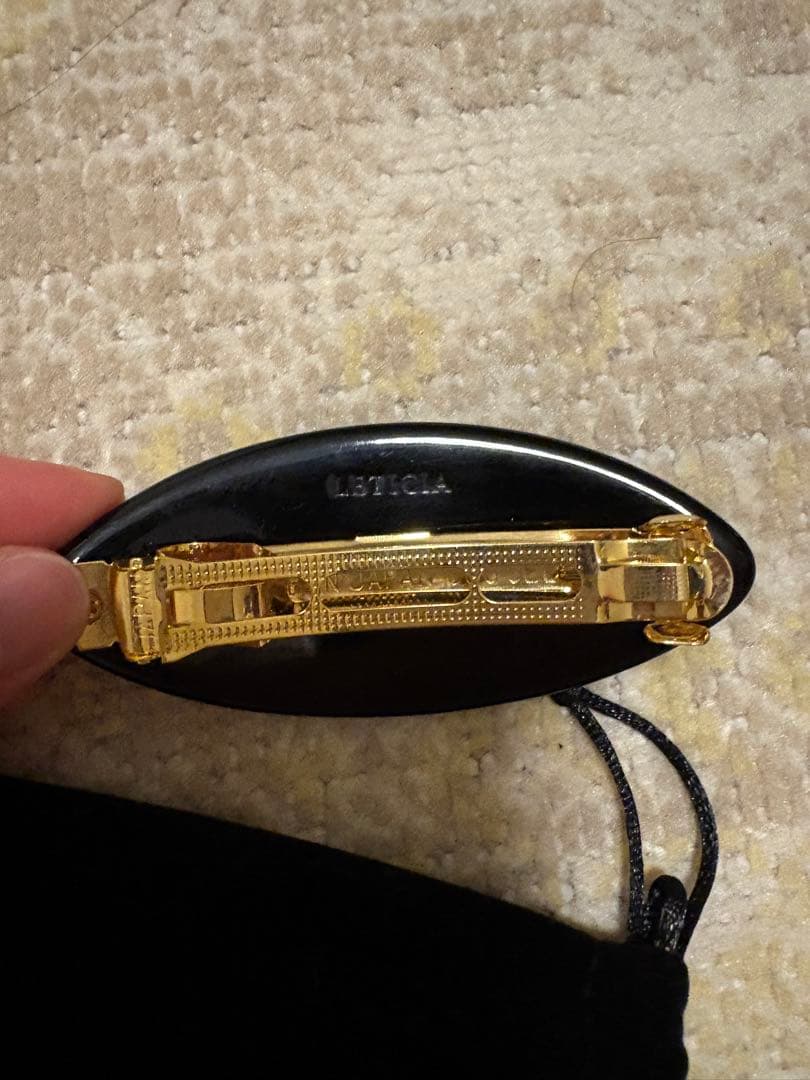 LETICIA バレッタ　NOIR01