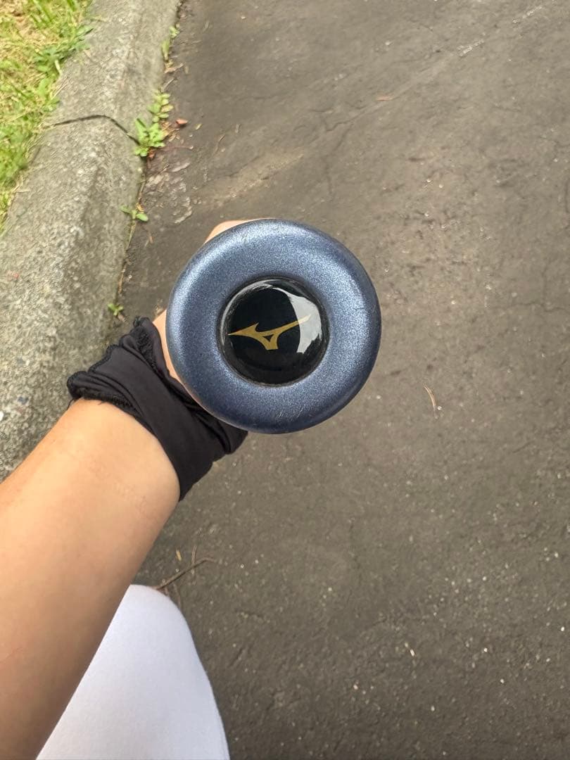 ビヨンドマックス レガシー 軟式バット 83cm 限定品