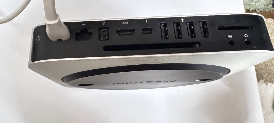 MacBook本体 Mac mini 2012/Core i5 2.5GHz/16GB/250GB