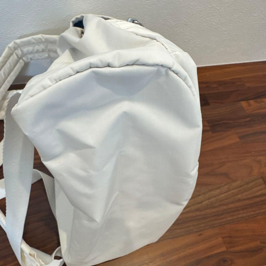 LeSportsac レスポートサック SMALL VOYAGER ホワイト