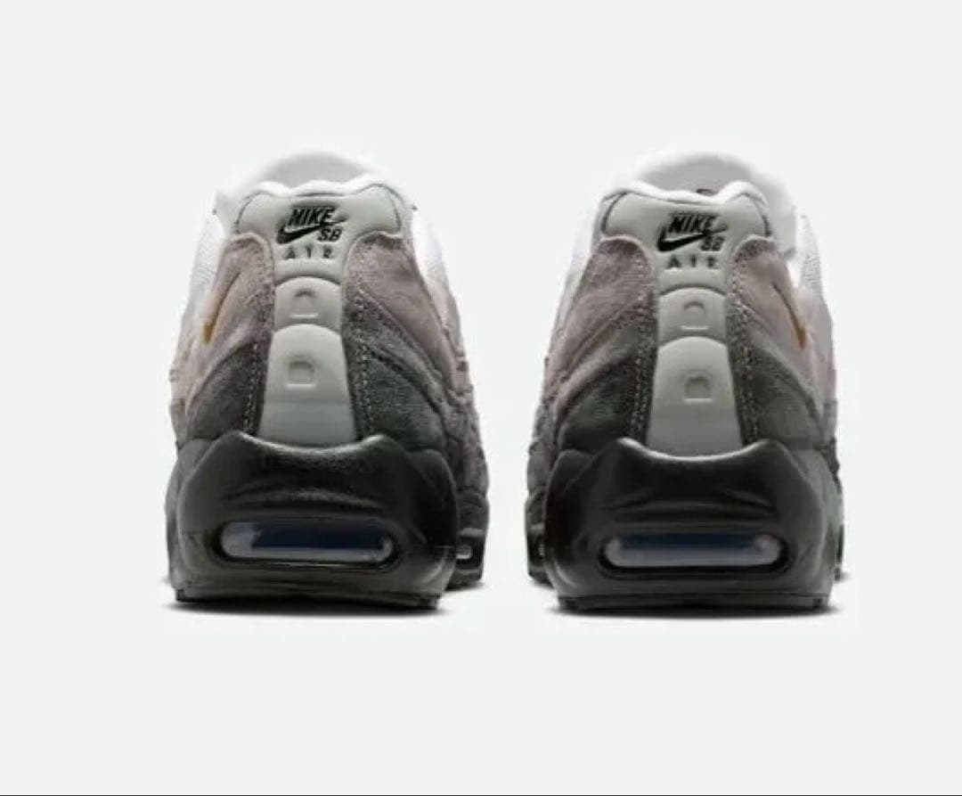 靴 Nike SB Air Max 95 \"Cacao Wow\"