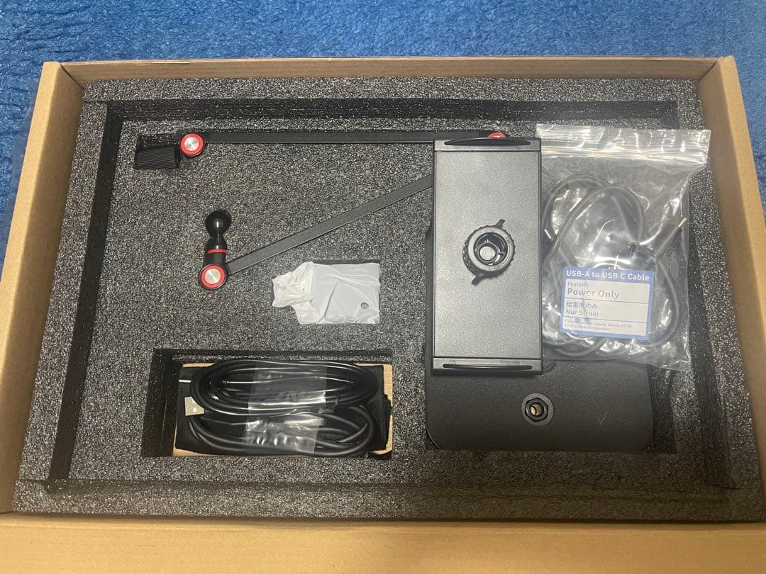 KEEPTIME モバイルモニター　15.6インチ