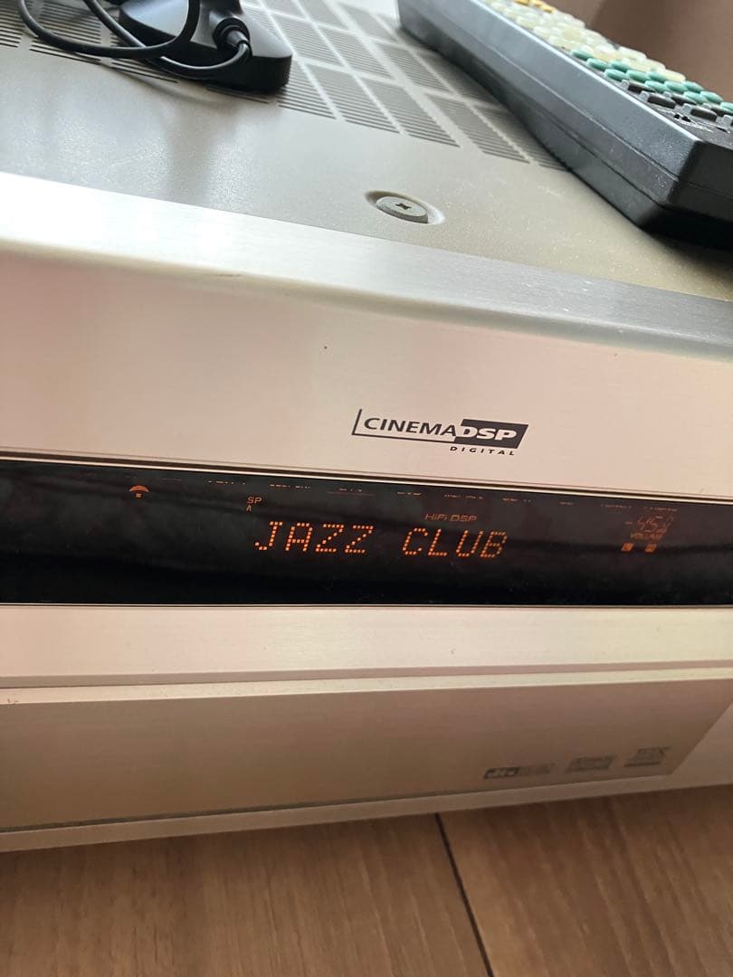 オーディオ用アンプ　YAMAHA DSP-AX1500