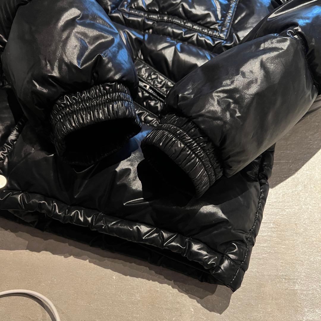 【超希少❗️】MONCLER ダウンジャケット サイズ1 M ブラック