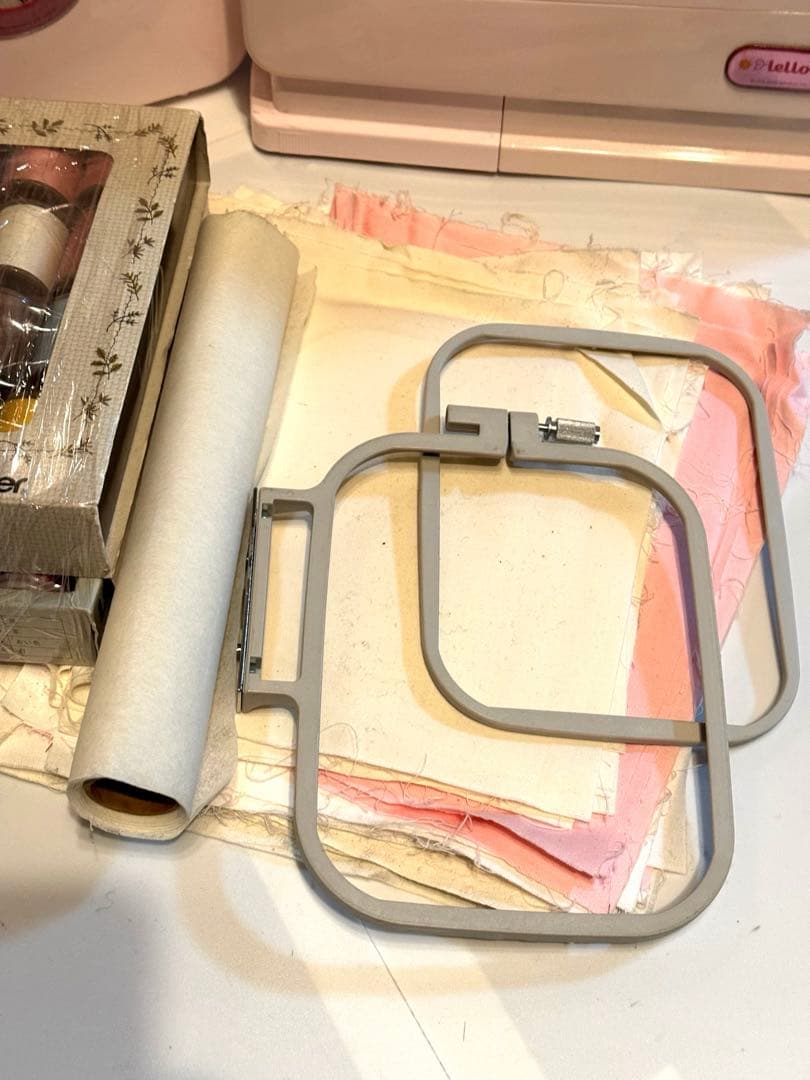 brother ミシン　刺繍　キティ　K-5000 通電確認済、動作未確認